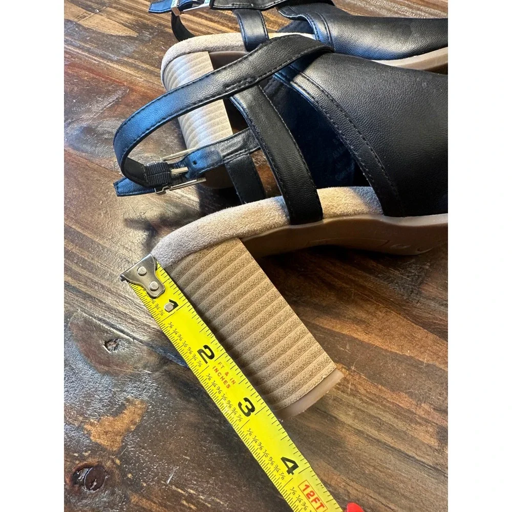 Giani Bernini Ariianna Black Block Heel Sandals Peep Toe Memory Foam Woman 8.5M - Picture 9 of 12